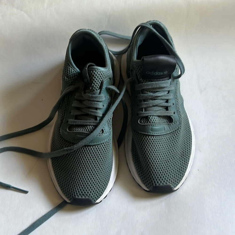 Adidas women’s running shoes